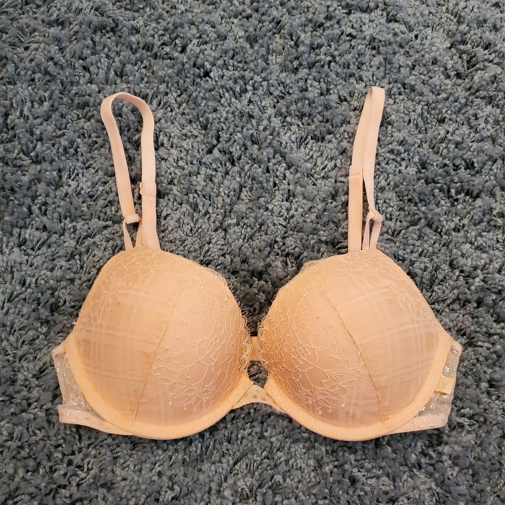 Victoria's Secret Push-Up Push-Up Bra